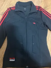 adidas アディダス 검빨 レイシング ジャージ