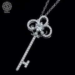 【0.5ctモアサナイト×キー鍵デザイン】シルバー925刻印／ホワイトゴールド仕上げ／GRA鑑定書付 高見えネックレス レディース 人気 モアサナイト ネックレス プレゼント 誕生日 ギフト