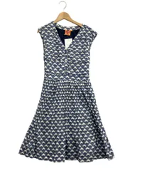 2025年最新】トリーバーチワンピースの人気アイテム - メルカリ