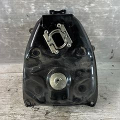 HONDA ベンリィ CB50 純正ガソリンタンク（おそらく再塗装？） HONDA ベンリィ CB50 純正ガソリンタンク（おそらく再塗装？） - メルカリ