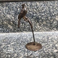 オーストラリア製 ハンドメイド 鉄製 マグパイ 置物 オーストラリア製 ハンドメイド 鉄製 マグパイ 置物 - メルカリ