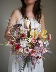 ウェディングフラワー　秋ブーケ　冬ブーケ　韓国ブーケ　ウェディングブーケ　アーティフィシャル　和装　♡ブートニア付き♡ ♡送料無料♡