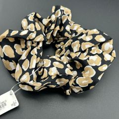 クロスターバンヘアバンド 四つ編み ベージュにペンギン柄 SEVENBERRY
