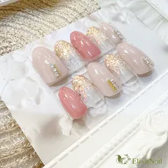 【現品】ネイルチップ　ピンク　ゴールド　キラキラ