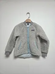 パタゴニア キッズ レトロ ブルゾン フリース ジャケット グレー (5-6Y)