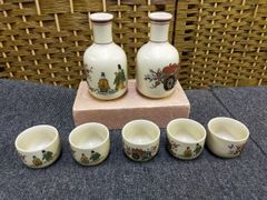 九谷焼 美泉】 徳利2本とお猪口5個セット - メルカリ
