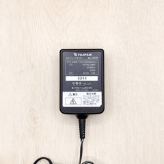 FUJIFILM AC-5VN AC Adapter Power Cable for Digital Cameras (FinePix X20, etc.) 5V 1.5A Plug Outer Diameter Approx. 4.0mm Center Positive 80321-690