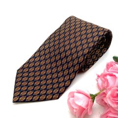 Item thumbnail for item 8144746e-55f6-4e41-b9d9-4afacb8742e9