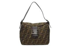 極美品 FENDI フェンディ マンマバケット ワンショルダーバッグ ズッカ柄 ブラウン キャンバス レザー シルバー金具 中古 4b009111