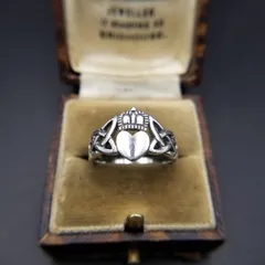 クラダリング　ヴィンテージ　9金　王冠とハートと両手のモチーフ クラダリング ヴィンテージ 9金 王冠とハートと両手のモチーフ