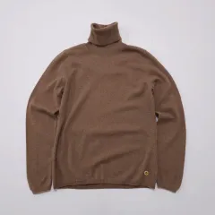 アンドレ・モーリス・カシミア・タートルネック・Tシャツ