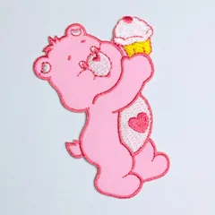 送料無料！ ★刺繍アイロンワッペン★【 Care Bears（ ケアベア ） 】Love-A-Lot Bear / ラブアロットベア〚アメリカン雑貨 アメトイ〛