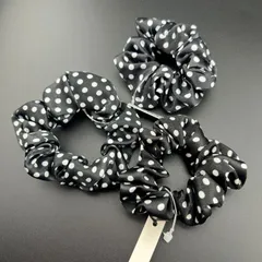 【新品】ヘアアクセサリー ヘアゴム シュシュ 3本セット 可愛い ブラック×ホワイト 水玉模様 リボン◆