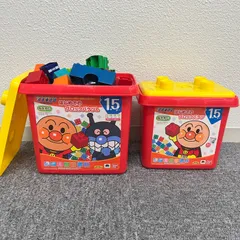 アンパンマンはじめてのブロックバケツ アンパンマン ブロックラボスイング　ドキンちゃん コキンちゃん バター