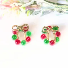 【再販】no.259　レジン　クリスマスカラー　リーフ　リボン　ピアス　イヤリング　ハンドメイド