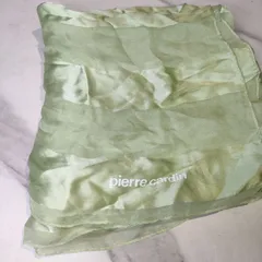 ⑫【美品】シルク100％ 絹  Pierre Cardin ピエールカルダン ストール スカーフ 黄緑 ストライプ 縞 きみどり シルク ブランド レディース シースルー シアー 透け感 アンティーク Vintage バッグ 鞄 中尾彬 マフラー ショール