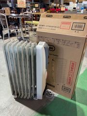 デロンギヒーター オイルヒーター D091549EFS 1500W HY3539 - メルカリ