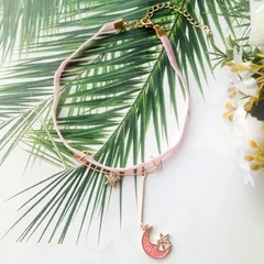 チョーカー ネックレス 三日月 星 スター ムーン 夜空 宇宙 ベルベット ピンク ロマンチック ゆらゆら レディース プレゼント ギフト バレンタイン ホワイトデー 卒業 入学式 新生活 デート パーティー イベント ポップ 可愛い