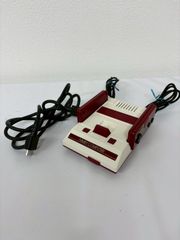 Nintendo ニンテンドー クラシックミニ ファミリーコンピュータ CLV-101 動作未確認