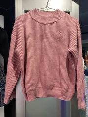 ピンク　ニットトップス