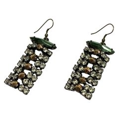 Item thumbnail for item 9e726eb7-23ee-4dcd-a10f-cb17f2ee1903