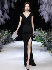 ★M ブラック マーメイドドレス スリット入り 腰だし ロングドレス 演奏会 ワンピース 大人 ピアノ 発表会 キラキラ 袖付き ドレス 半袖 成人式 同窓会 演奏会ドレス 結婚式 ステージドレス 二次会 花嫁 母親 パーティードレス ハワイ da165n1