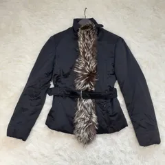 美品！   SPORTMAX    スポーツマックス  フォックスファー    ジャケット   サイズ42 ブルゾン ブラック ベルトのサムネイル