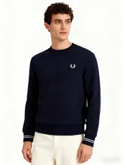 新品 特価値  FRED PERRY (フレッドペリー)黒とネイビーの丸首スウェット クラシックな麦穂刺繍 カジュアルロングスリーブトップ 男女兼用