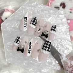 ネイルチップ ┋ オタクネイル ┋ 千鳥柄ネイル ┋ フリルネイル ┋ 冬
