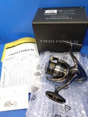 A*e様 24 ツインパワー　3000MHG おまけ付き シマノ '24 ツインパワー 3000MHG - フィッシングショップ オンリーワン