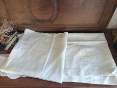 フランス　蚤の市　イニシャル刺繍　レース　ピローケース　リメイク　ホワイトクロス フランス 蚤の市 イニシャル刺繍 レース ピローケース リメイク