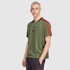 送料無料・匿名配送】Sサイズのみ マクロン ラグビー バーバリアンズ