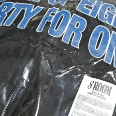 未開封 Eight Room ATEEZ（エイティーズ・アチズ） クロップド フード ATINY エイティニ