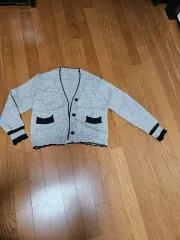 新品 グレー ニット カーディガン ブラック POINT