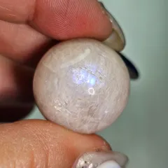 ホワイトムーンストーン✨スフィア✨