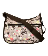 美品 レスポートサック ショルダーバッグ 斜め掛け うさぎ柄 花柄 レディース LeSportsac