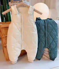 ベビー服 中綿入り サロペット パンツ キルティング ダウンパンツ キッズ 防寒 カバーオール ジャンプスーツ 子供 雪遊び 防寒着 軽量 ンパース 男の子 女の子 長ズボン 秋服 冬服 保温 キルト