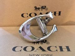 コーチ COACH 新品 正規品 シルバー 回転可能 バックル - メルカリ コーチ COACH 新品 正規品 シルバー 回転可能 バックル - メルカリ