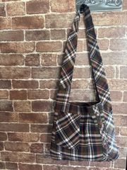 Item thumbnail for item 78bb7275-97ad-44a8-8c31-20e0ee3c4969