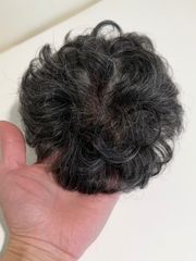 ◇中古品◇黒色 頭頂部ウィッグ 人毛40% クリップ付き 13-1132 - メルカリ