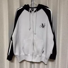 2025年最新】niziuパーカーの人気アイテム - メルカリ