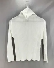 2025年最新】プリーツプリーズ トップスの人気アイテム - メルカリ