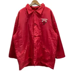 NBA　コーチジャケット　ナイロンジャケット　アウター　フルボタン　中生地ボア　ナイロン　ワンポイント　ブランドロゴ　刺しゅう　CHICAGO  BULLS　ビックサイズ　オーバーサイズ　大きめ　古着