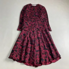 Christian Dior セットアップ エキゾチック柄　シルク100　赤　黒　7 M相当 レッド×ブラック