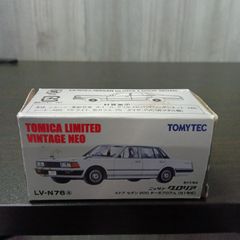 ゆ*う様 トミカリミテッドヴィンテージ トヨタクラウン LV-N74a - メルカリ