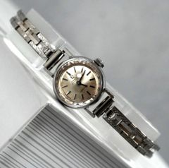 Item thumbnail for item 8a3a2388-7279-4106-9587-d9c047aeaa18