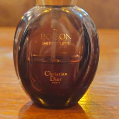 Christian Dior HOLY PEONY 香水 - メルカリ