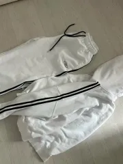 BORN TO WIN フードジップアップ ズボン セット 2サイズ