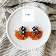 マルチカラーつぶつぶxフリンジ(オーバル×オレンジブラウン)ビーズ刺繍ピアス/イヤリング