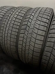 中古スタッドレス205/60R16　ダンロップ　ノア、ヴォクシィ、ステップワゴン オートバックス ステップワゴン ノア VOXY アクセラ ジューク
